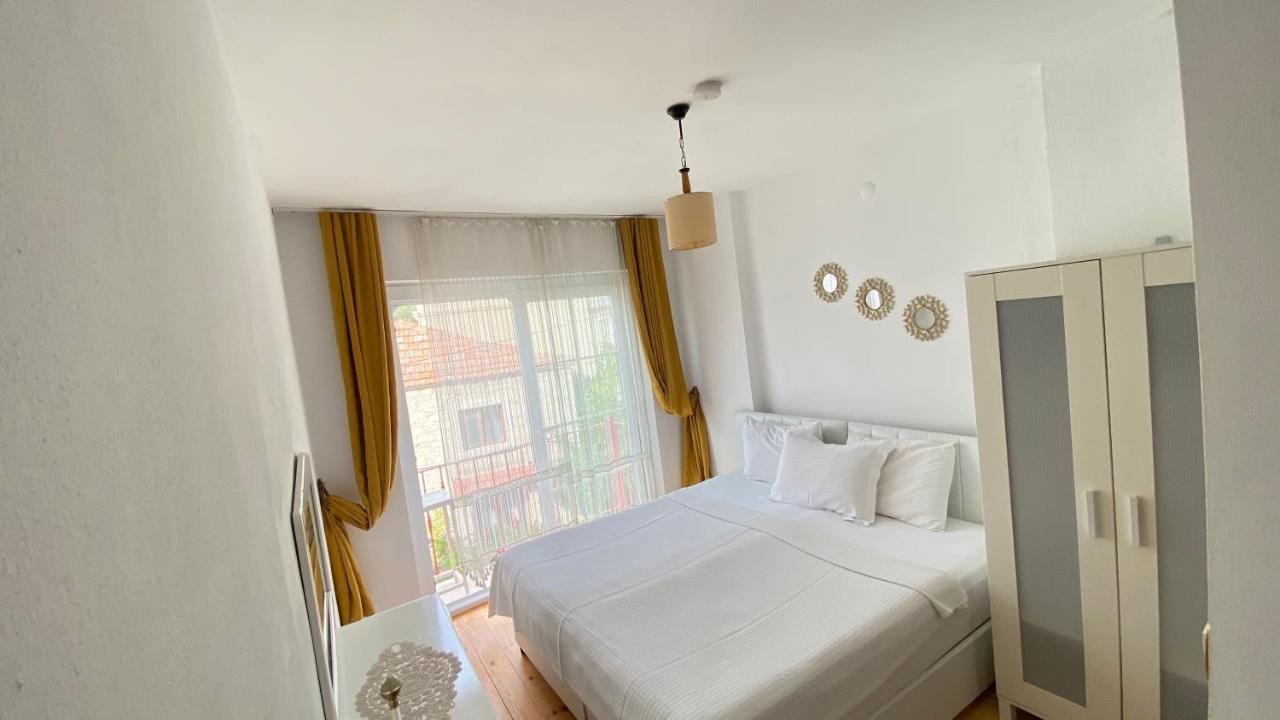 Pervin Hanim Konagi Alaçatı Exterior foto