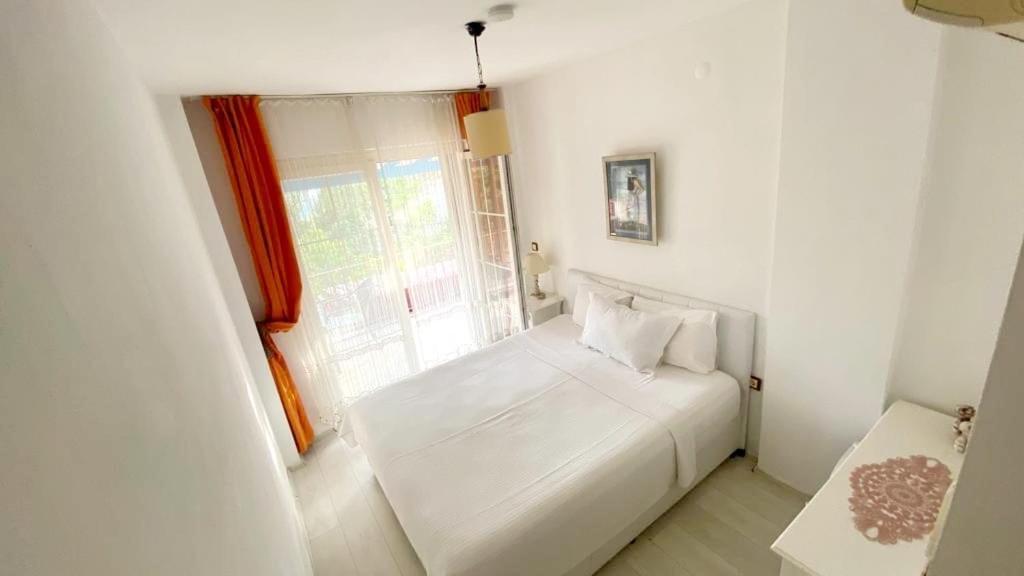 Pervin Hanim Konagi Alaçatı Exterior foto